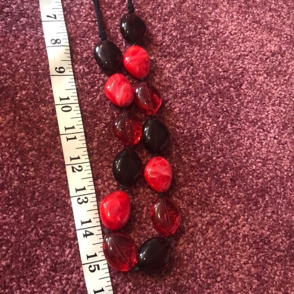 Gorgeous Necklace - Picture 5 of 6